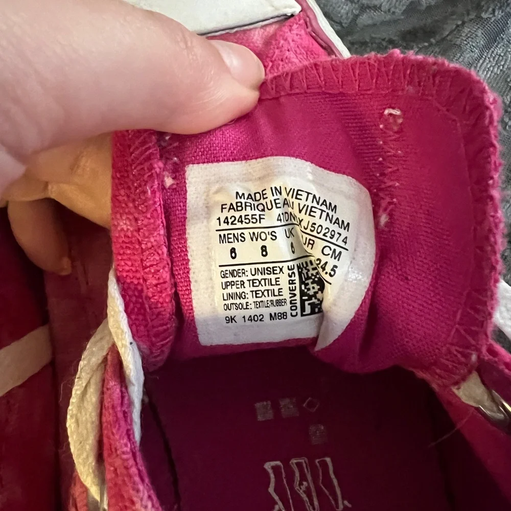 Converse Vibrant Pink Low-Top Sneakers - Picture 4 of 5